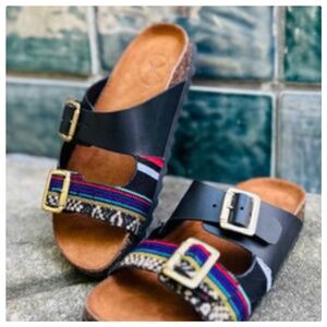 Inkkas Blackbird Buckle Sandals